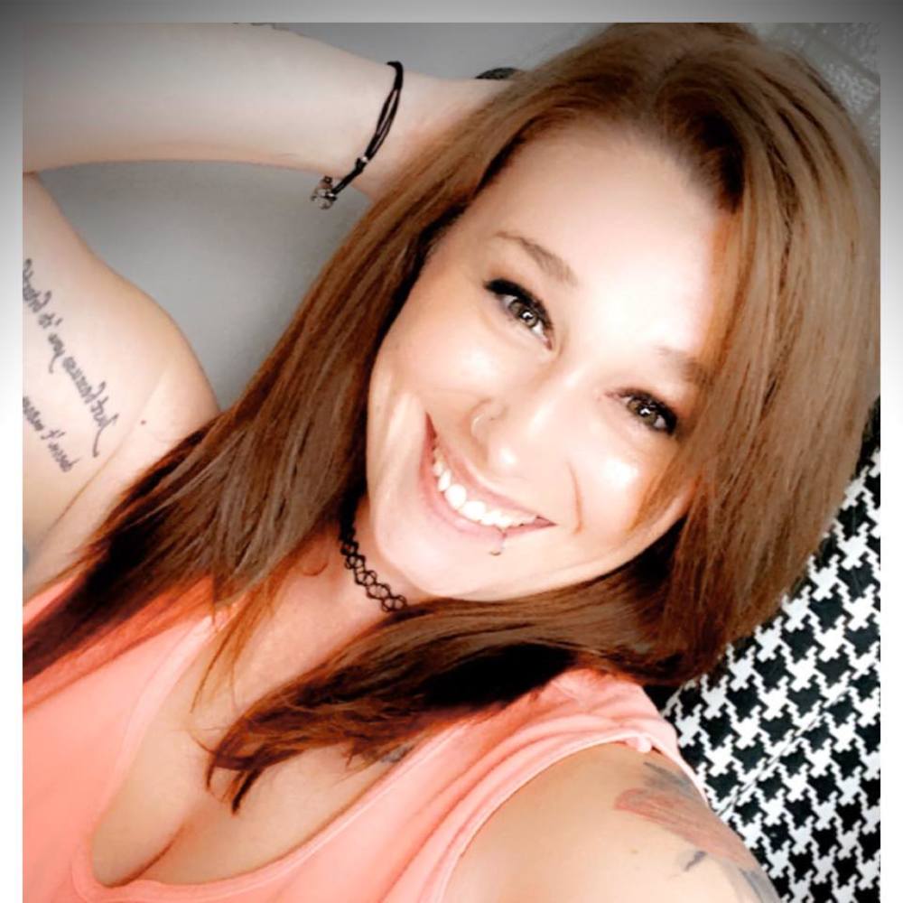 Meet your Posher, Amber